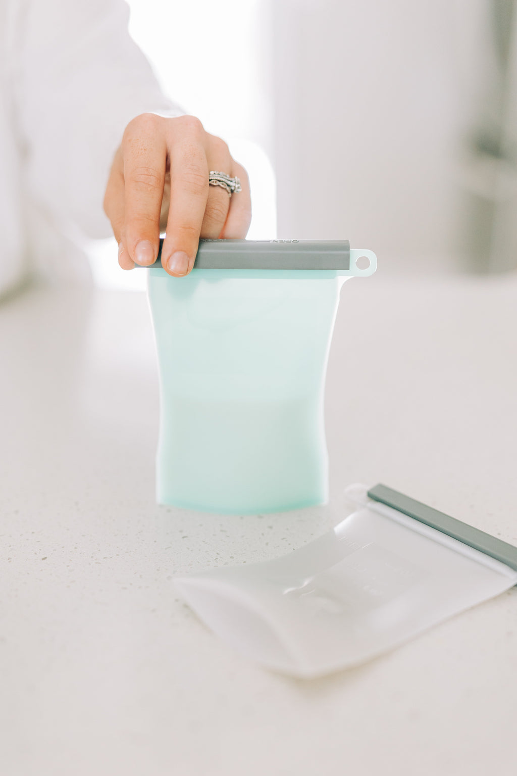 Junobie Infant/Toddler Milk & Snack Storage Bags 4-Pack Bundle (Norah, Dallas, Journey)